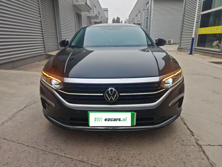 Passat 2023 Facelift 330TSI Luxury photo 2