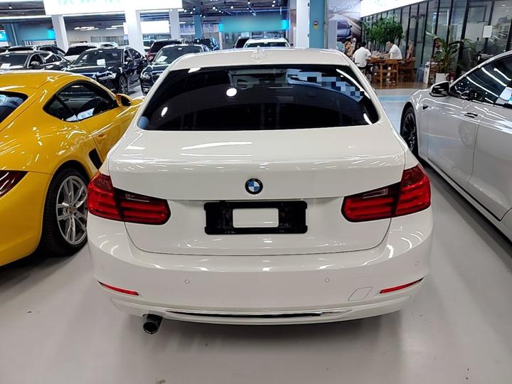3 Series 2013 316i Progressive photo 3