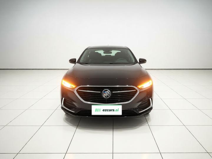 LaCrosse 2022 652T Luxury photo 2