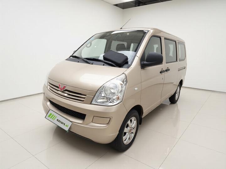 Wuling Rongguang 2014 1.2L S