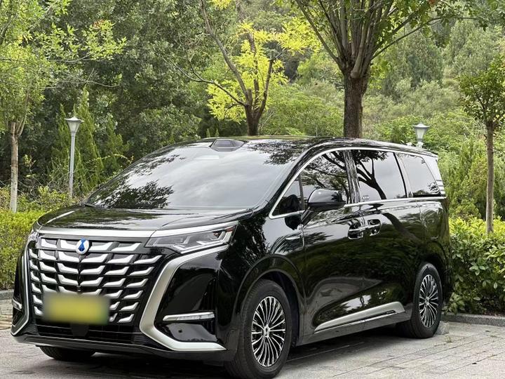 D9 2025 DM-i ADAS 1020 AWD Exclusive