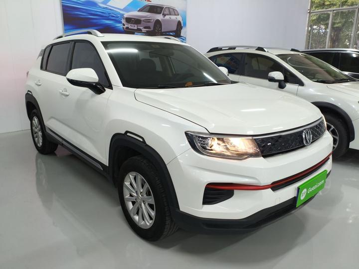 CS35PLUS 2021 1.6L CVT Elite photo 3
