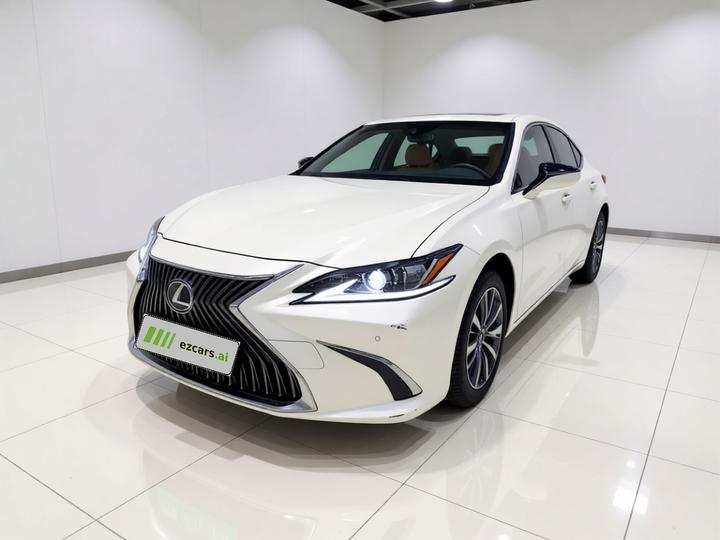 ES 2020 200 Luxury
