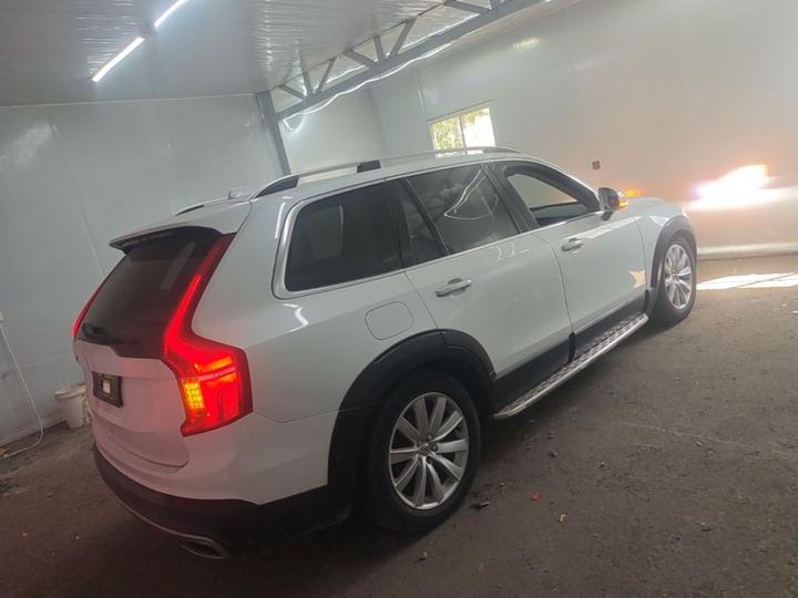 XC90 2015 T6 7-Seater photo 4