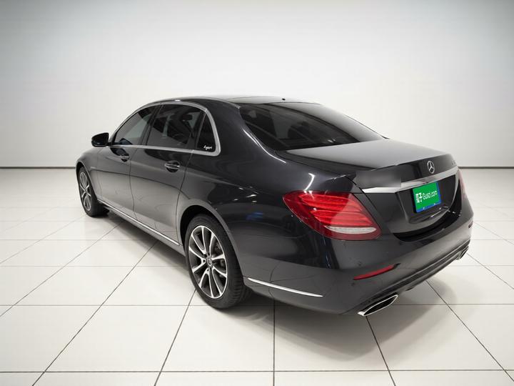 E-Class 2019 E 200 L photo 4