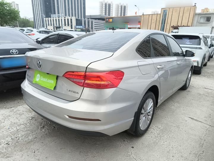 Lavida 2018 1.5L AT China V photo 4