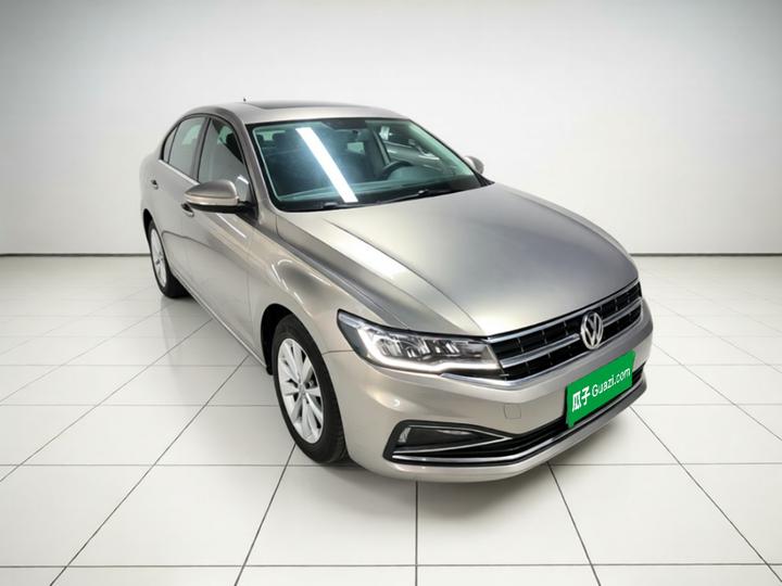 Bora 2019 1.5L MT Comfort photo 3