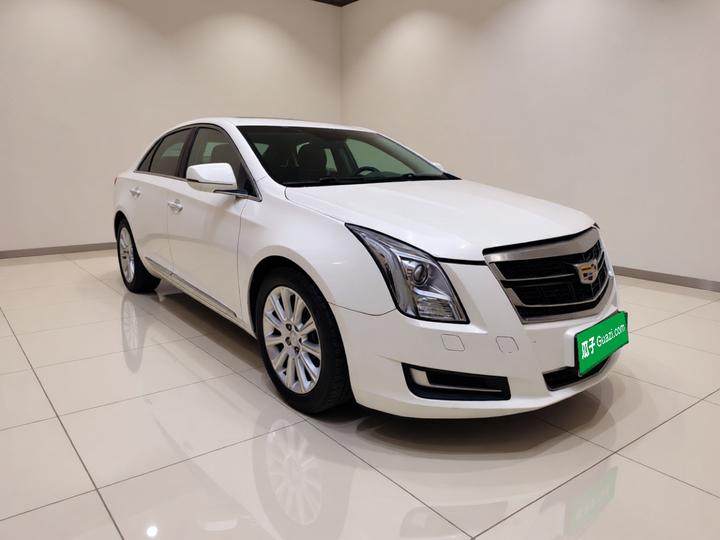 XTS 2016 28T Tech photo 3