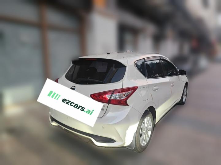Tiida 2016 1.6L CVT photo 4