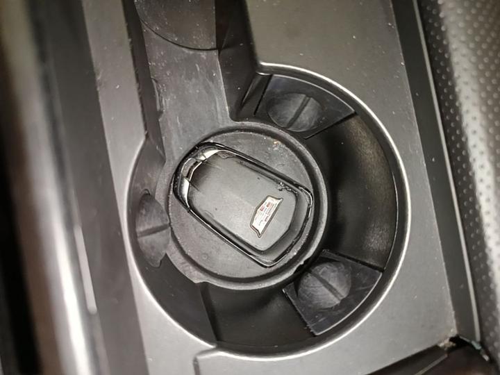 XTS 2018 28T Tech photo 8