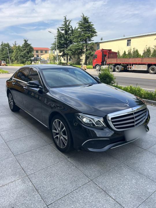E-Class 2018 Facelift E 200 L photo 5