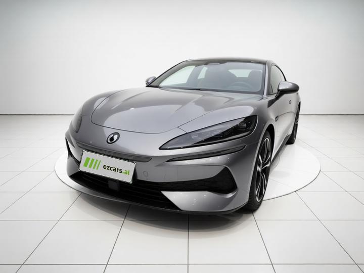 Z9GT 2024 1100 AWD Max