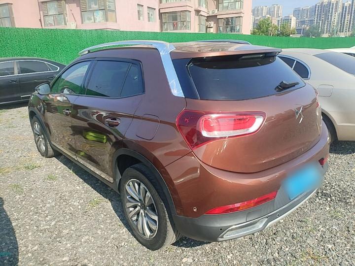 6 2014 1.6T Luxury THP160 photo 4