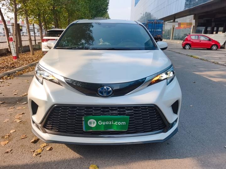 Granvia 2023 2.5L Hybrid Flagship VIP photo 2
