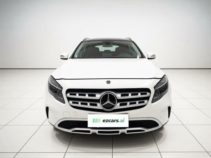 GLA 2018 GLA 200 Dynamic photo 2