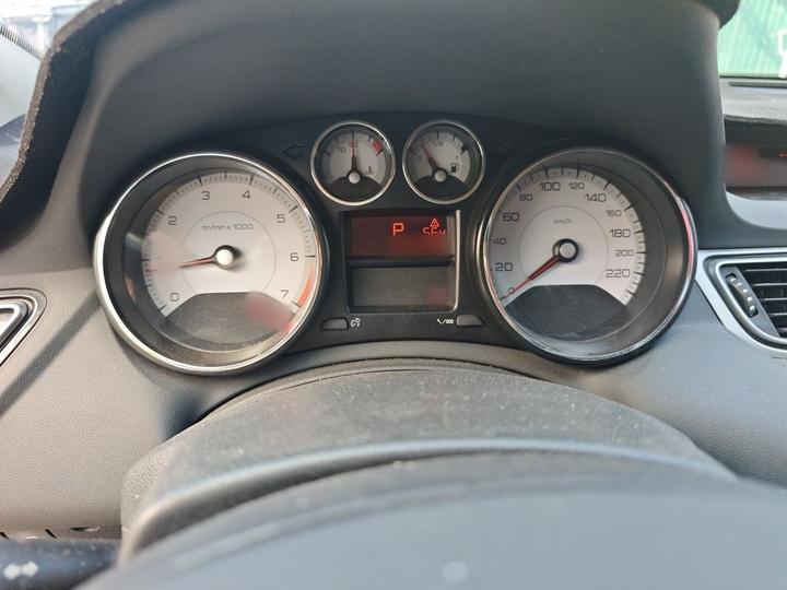 308 2013 1.6L AT photo 4