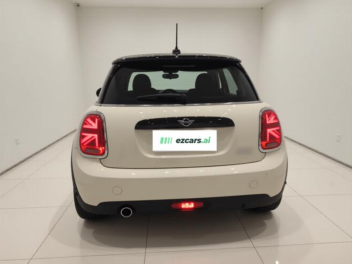 2018 1.5T COOPER Classic photo 3