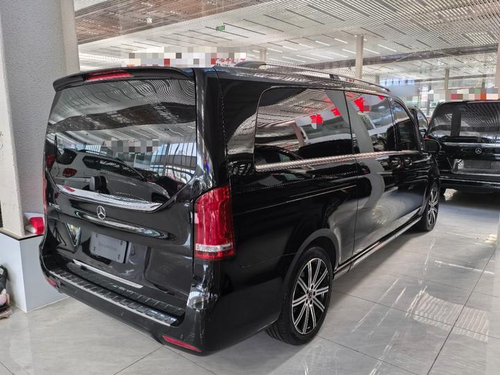 V-Class 2021 V 260 L Long Wheelbase Luxury photo 4