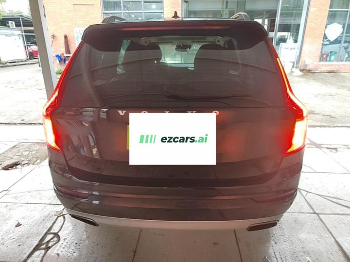 XC90 2016 T5 7-Seater photo 3