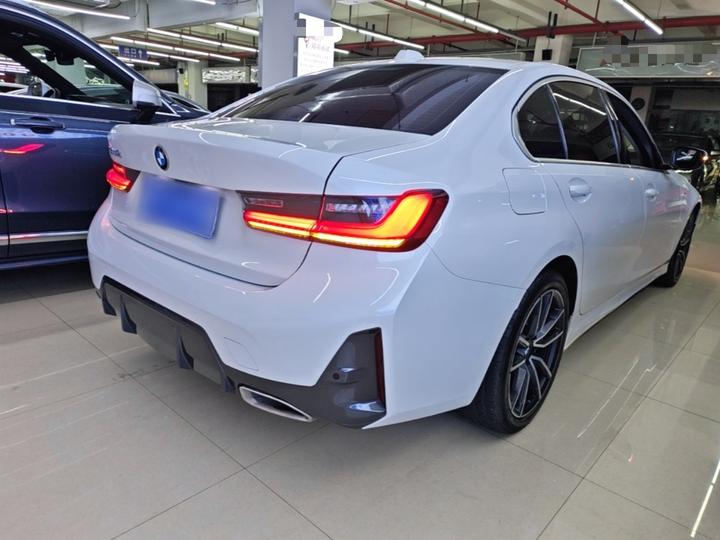 3 Series 2024 320Li M Sport Package photo 4