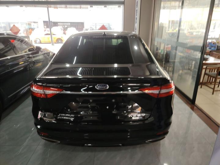 Taurus 2019 EcoBoost 245 Exclusive photo 3
