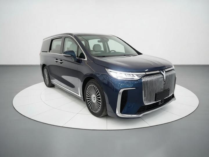 Voyah Dreamer 2025 PHEV AWD Flagship photo 3