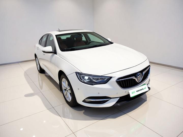 Regal 2017 20T Luxury photo 3