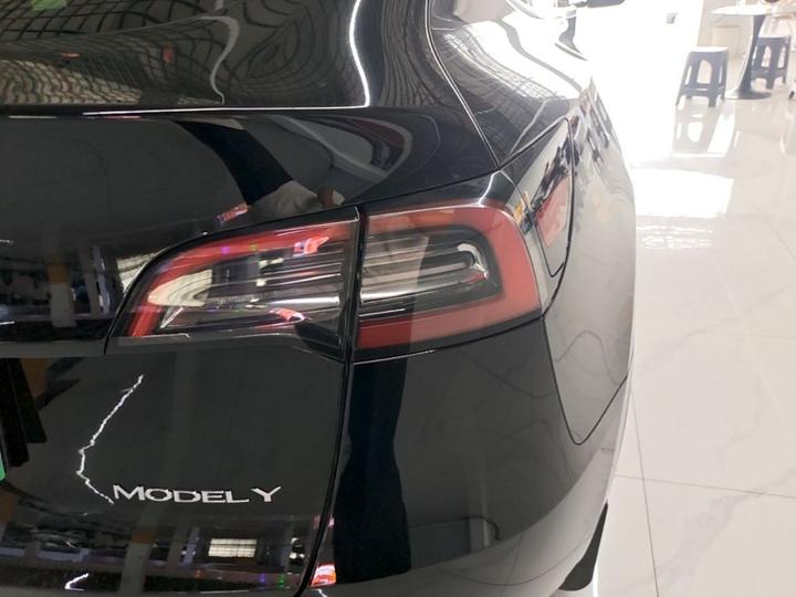 Model Y 2022 Facelift RWD photo 7