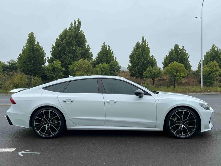 A7 2022 55 TFSI quattro Exclusive photo 5