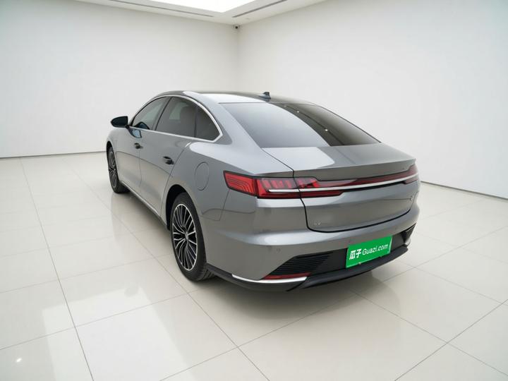 Han 2021 EV Standard Range Luxury photo 4