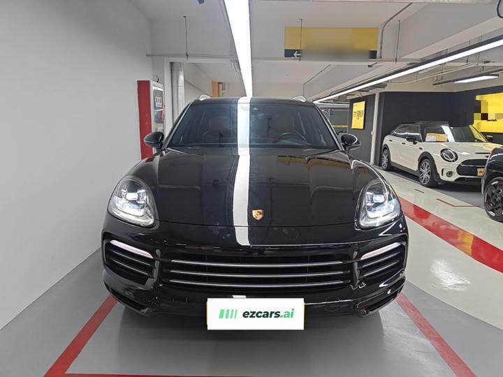 2019 Cayenne 3.0T photo 2