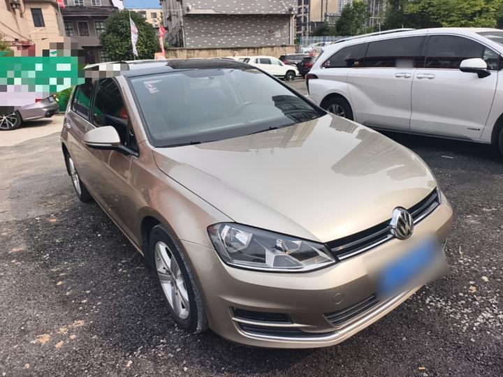 Golf 2016 230TSI AT Comfort photo 3