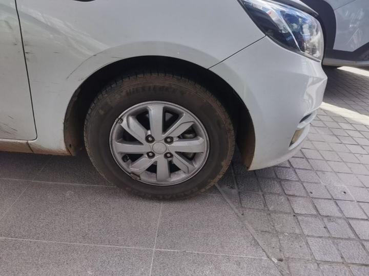 K2 2015 Sedan 1.4L MT GLS photo 8