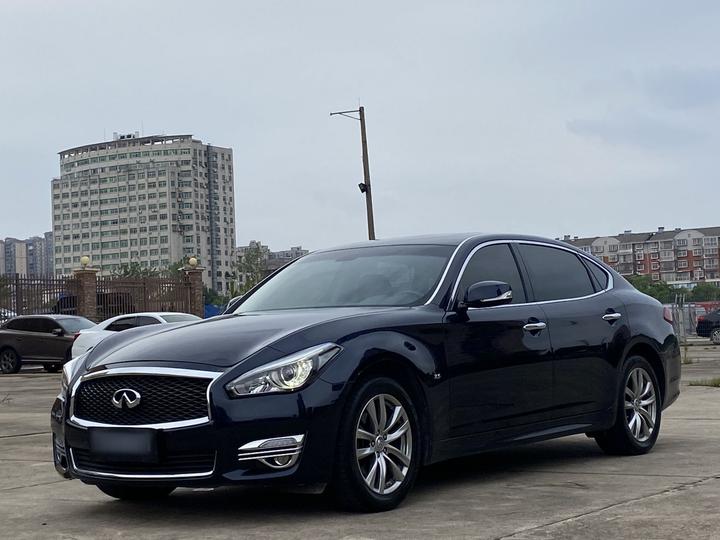 Q70 2017 Q70L 2.5L Elite