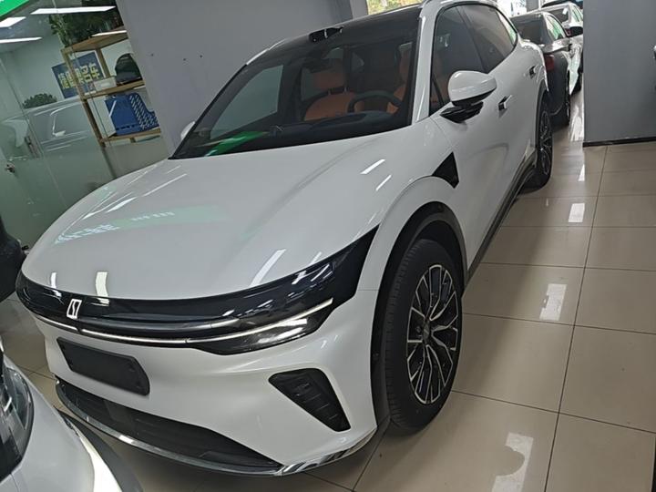 7X 2026 75kWh RWD MAX