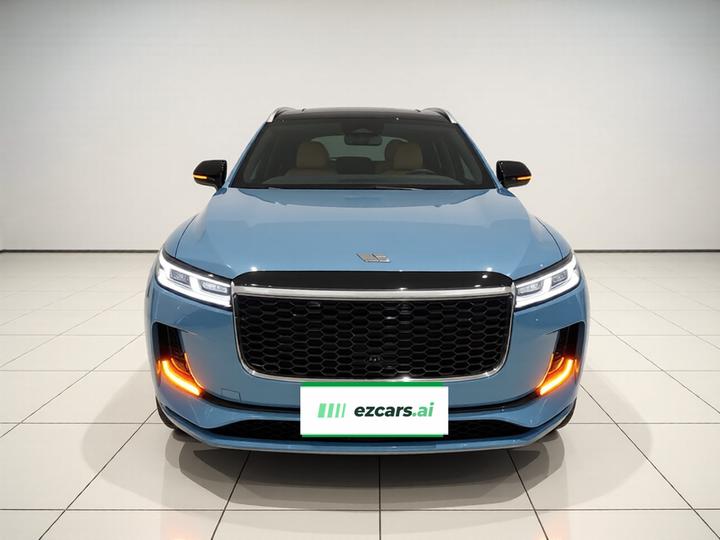 Li Auto ONE 2021 EREV 6-Seater photo 2