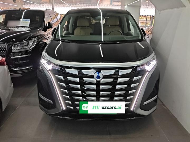 D9 2022 DM-i 970 AWD Flagship photo 2