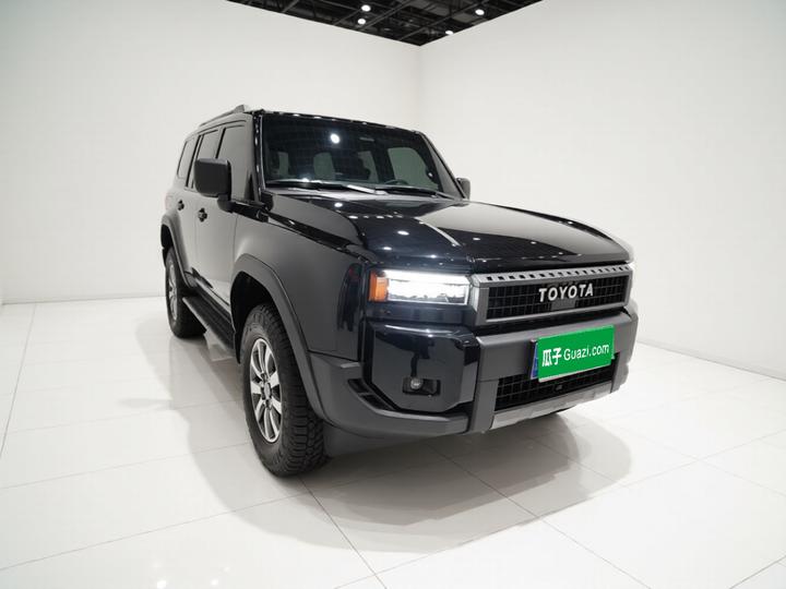 Prado 2025 2.4T WX 6-Seater photo 3