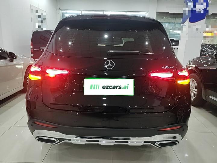 GLC 2023 Facelift GLC 300 L 4MATIC Dynamic 5-Seater photo 5