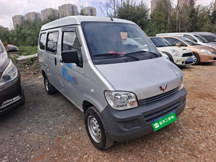 Wuling Zhiguang 2023 1.5L 5/7-Seater photo 3