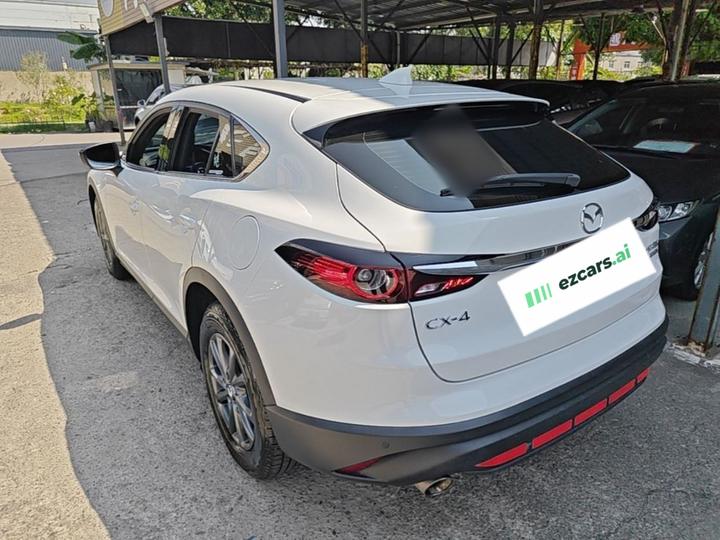 CX-4 2021 2.0L AT RWD Explorer photo 4