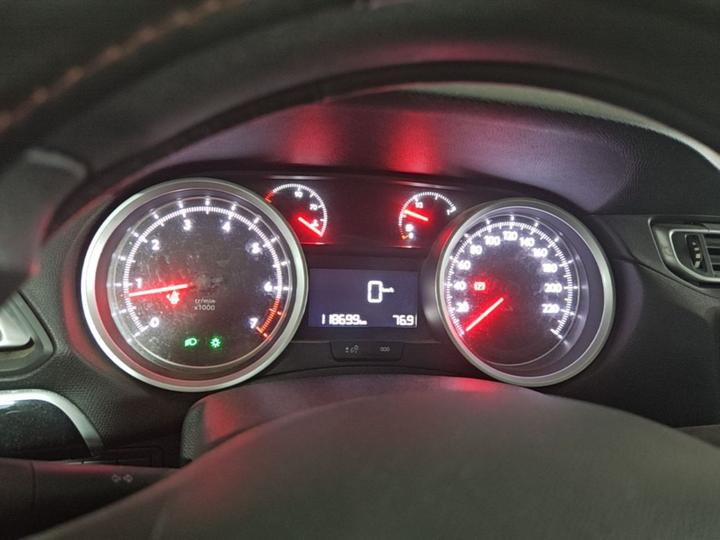 408 2014 1.8L MT Leading photo 7