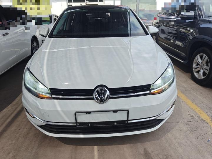 Golf 2018 230TSI AT Comfort photo 2