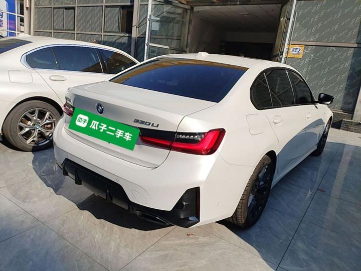 3 Series 2025 330Li M M Sport Night Package photo 4