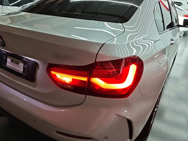 1 Series 2023 120i M Sport photo 7