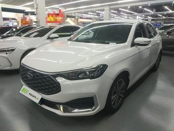 Escort 2021 1.5L AT