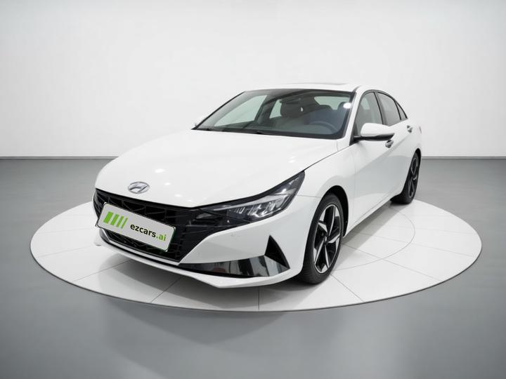 Elantra 2022 240TGDi DCT LUX Premium
