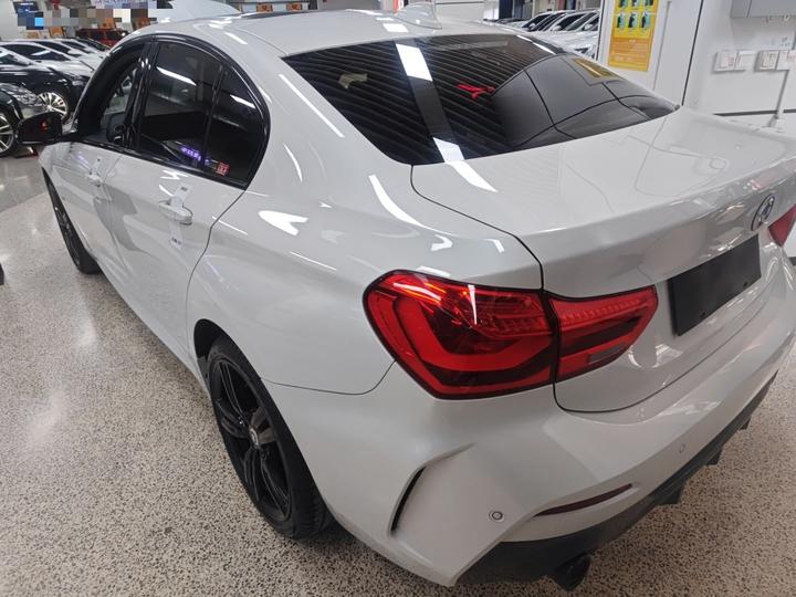 1 Series 2022 125i M Sport photo 4