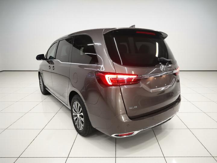 GL8 2023 Facelift Luxury photo 4