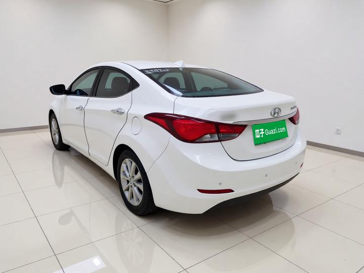 Elantra 2016 1.6L AT Premium photo 4